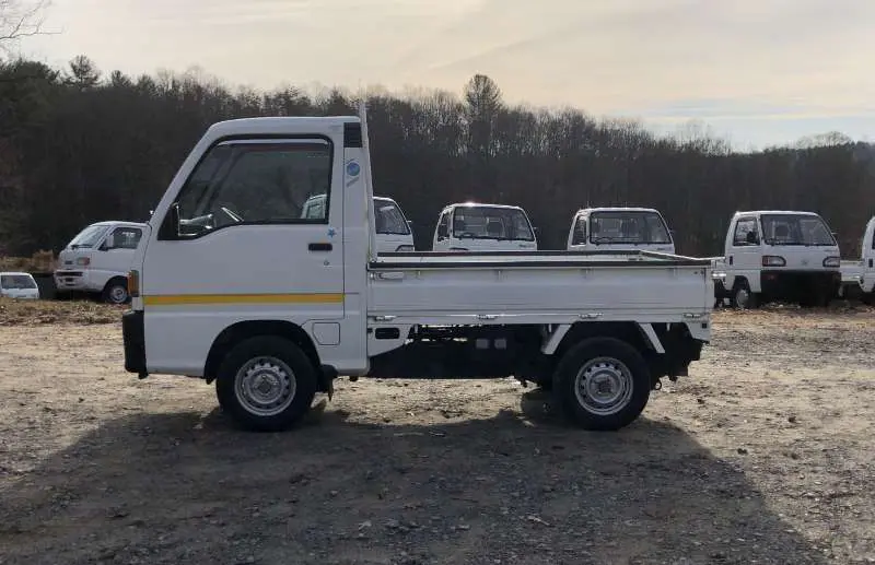 1997 Subaru Sambar 4WD, a white Kei Truck, for sale at Mayberry Mini Trucks in Mount Airy, NC (photo 15 of 20)