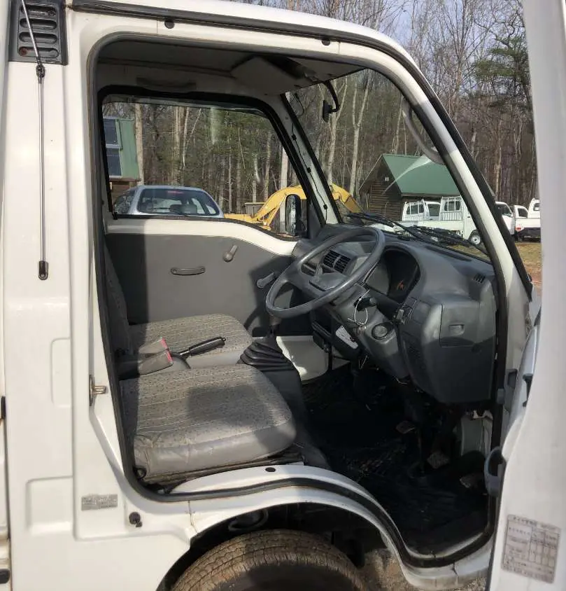 1997 Subaru Sambar 4WD, a white Kei Truck, for sale at Mayberry Mini Trucks in Mount Airy, NC (photo 18 of 20)