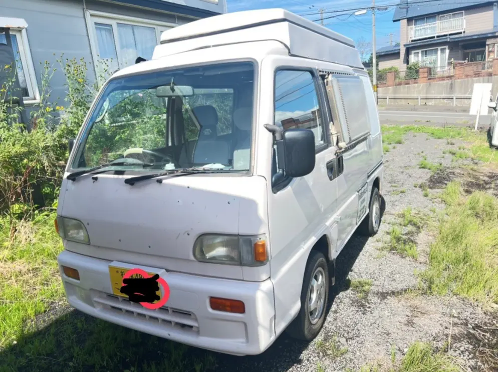 1997 Subaru Sambar Camper, a Kei Truck, for sale at Street Legal Mini Trucks in Philadelphia, PA (photo 12 of 19)