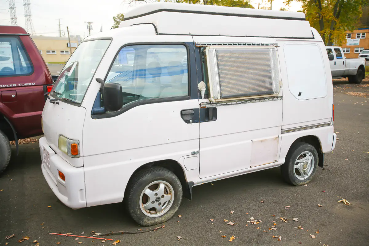 1997 Subaru Sambar Camper, a Kei Truck, for sale at Street Legal Mini Trucks in Philadelphia, PA (photo 9 of 19)