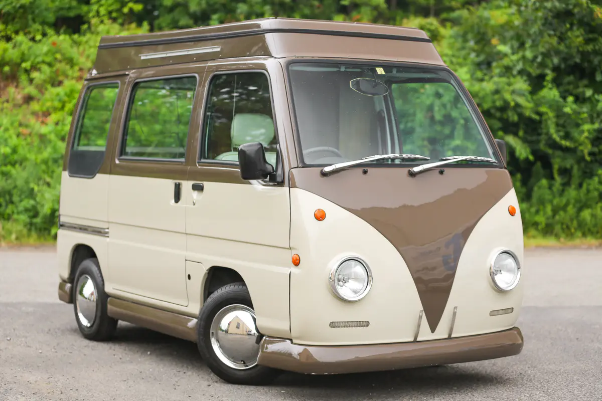 1997 Subaru Sambar Camper, a Kei Van, for sale at Street Legal Mini Trucks in Philadelphia, PA (photo 9 of 20)