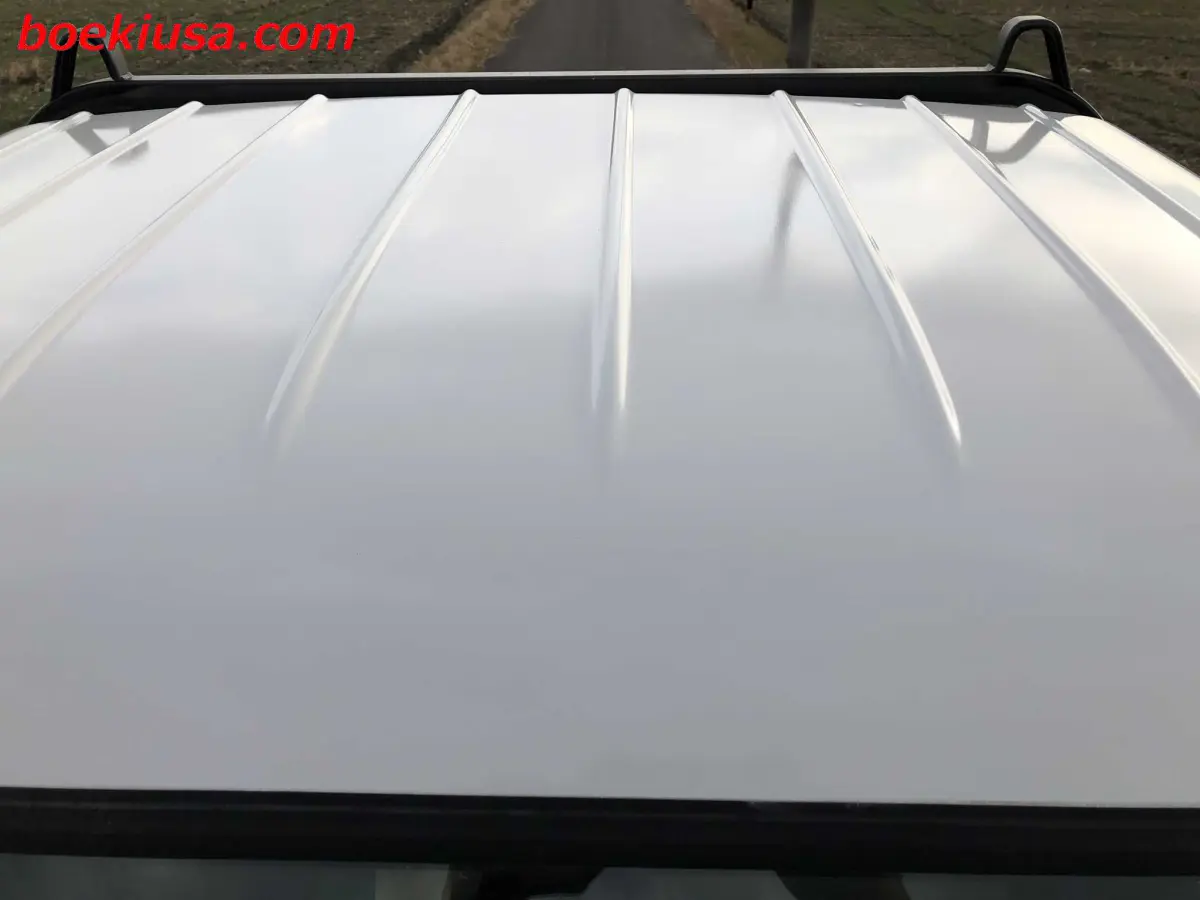 1997 Suzuki Carry 4x4, a white Kei Truck, for sale at Boeki USA in Paterson, NJ (photo 19 of 20)