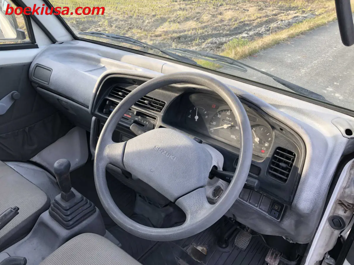 1997 Suzuki Carry 4x4, a white Kei Truck, for sale at Boeki USA in Paterson, NJ (photo 13 of 20)