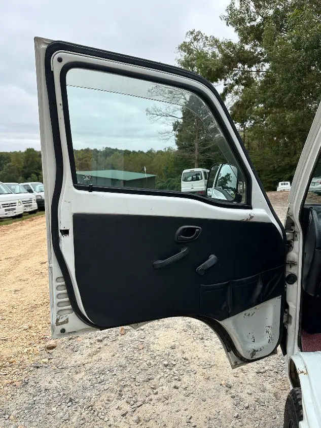 1997 Suzuki Carry Dump 4WD, a white Kei Truck, for sale at Mayberry Mini Trucks in Mount Airy, NC (photo 13 of 20)