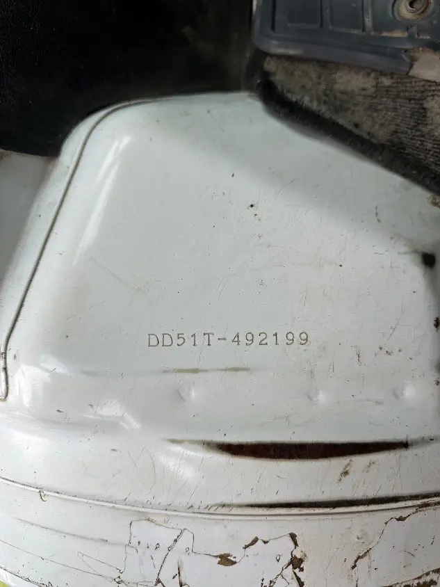 1997 Suzuki Carry Dump 4WD, a white Kei Truck, for sale at Mayberry Mini Trucks in Mount Airy, NC (photo 2 of 20)