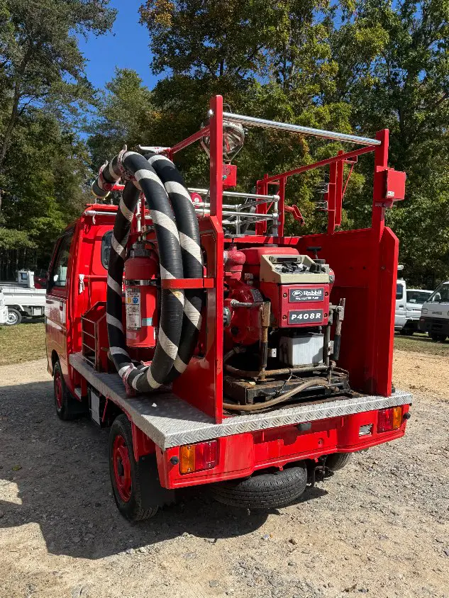 1998 Daihatsu Hijet 4WD, a red Kei Truck, for sale at Mayberry Mini Trucks in Mount Airy, NC (photo 7 of 17)