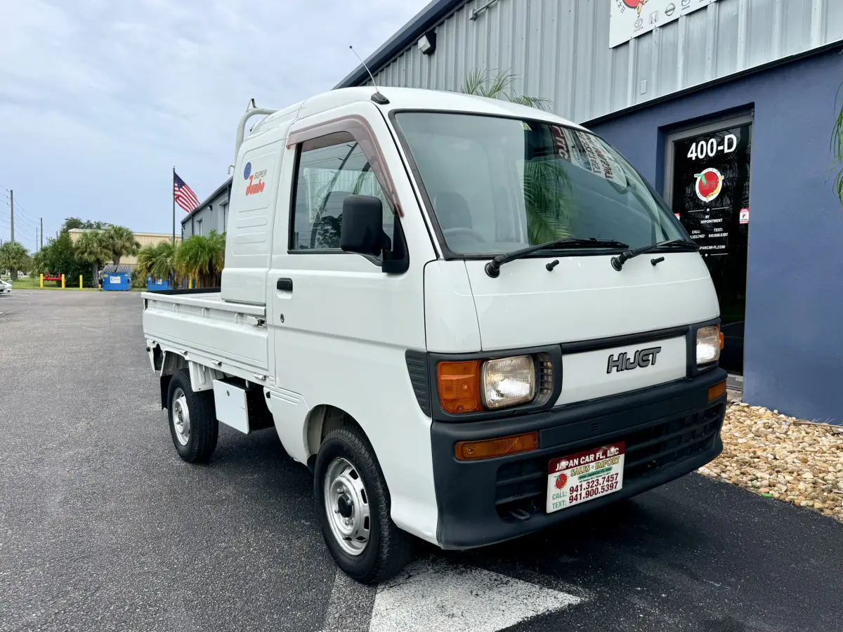 1998 Daihatsu HiJet JUMBO Kei Truck 4WD, for sale at Japan Car FL in Oldsmar, FL (photo 12 of 16)