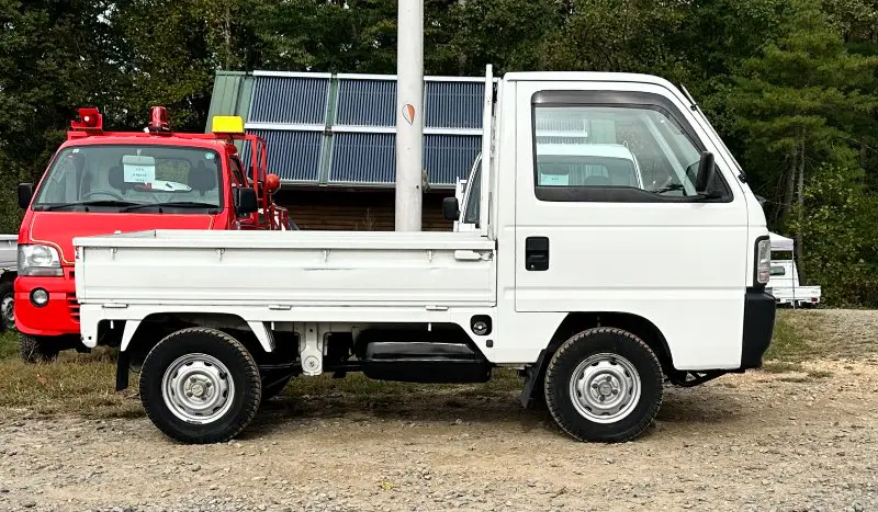 1998 Honda Acty 4WD, a white Kei Truck, for sale at Mayberry Mini Trucks in Mount Airy, NC (photo 5 of 17)