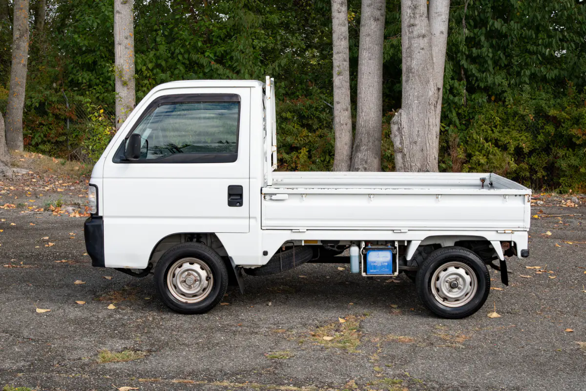 1998 Honda Acty Super Delux Realtime 4WD, a black Kei Truck, for sale at The Import Guys in Ferndale, WA (photo 7 of 14)