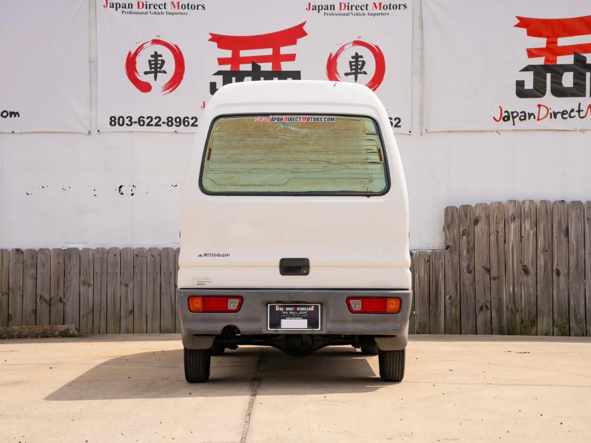 1998 Mitsubishi Minicab, a white Kei Truck, for sale at Japan Direct Motors in Irmo, SC (photo 6 of 15)