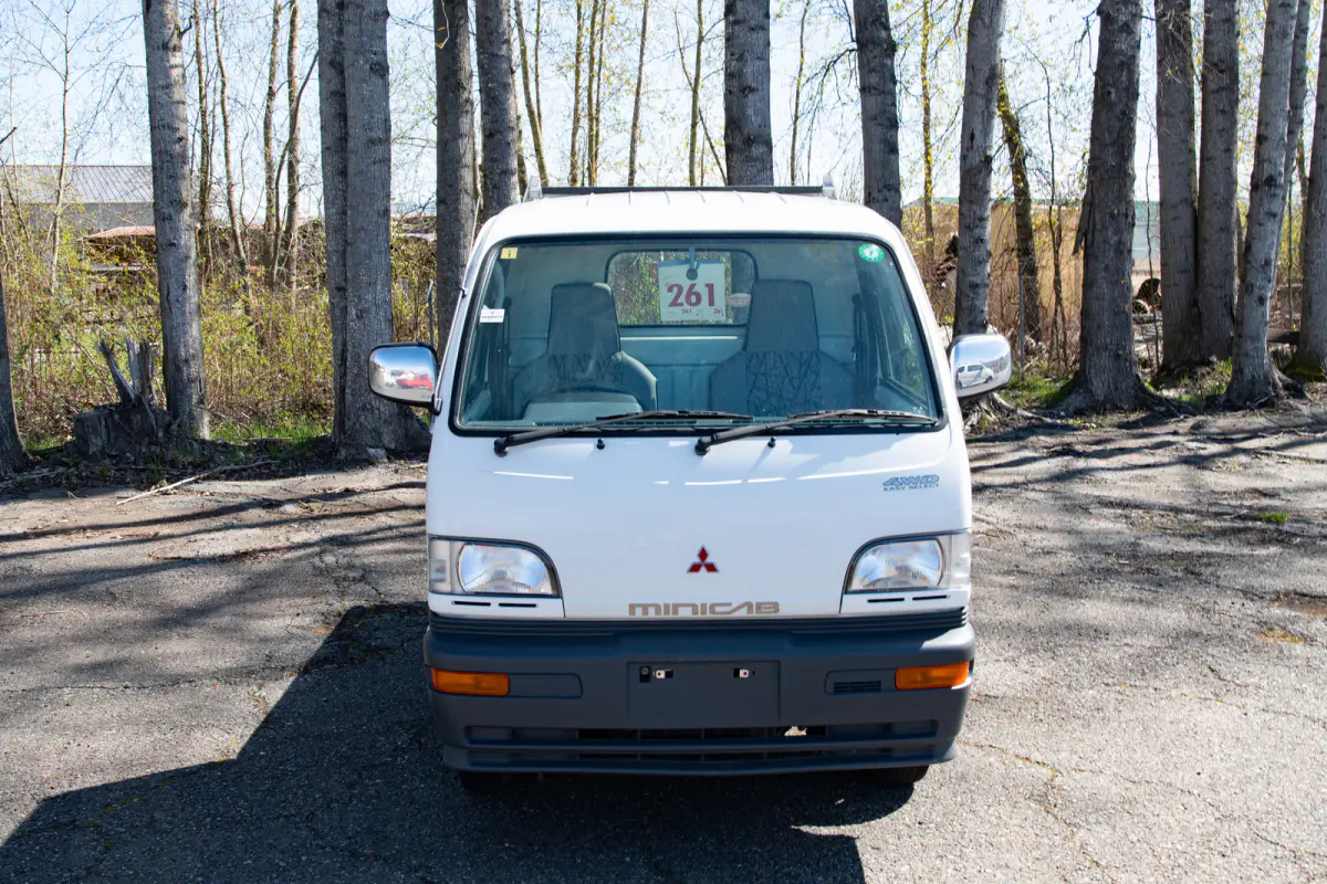 1998 Mitsubishi Minicab V30 Special Edition, a Kei Truck, for sale at The Import Guys in Ferndale, WA (photo 2 of 14)