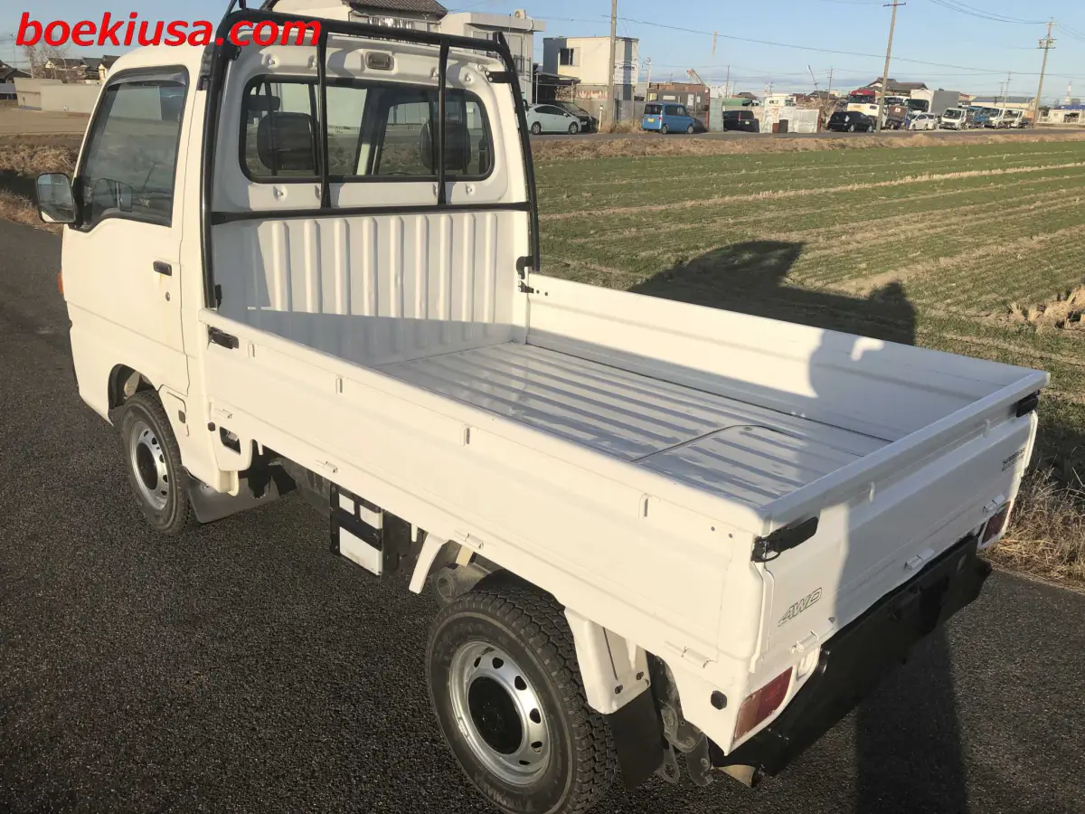 1998 Subaru Sambar 4x4, a white Kei Truck, for sale at Boeki USA in Paterson, NJ (photo 3 of 20)