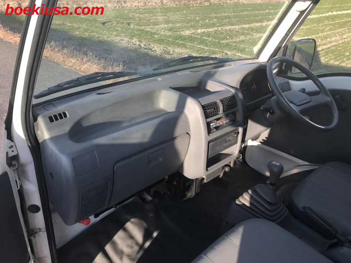 1998 Subaru Sambar 4x4, a white Kei Truck, for sale at Boeki USA in Paterson, NJ (photo 9 of 20)