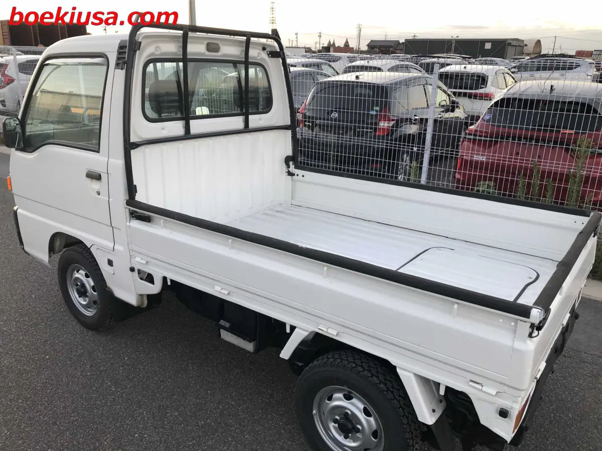 1998 Subaru Sambar 4x4, a white Kei Truck, for sale at Boeki USA in Paterson, NJ (photo 3 of 20)