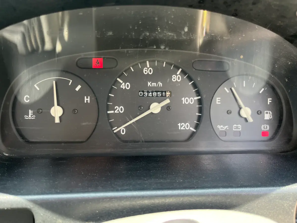 1998 Suzuki Carry, 2WD, a Kei Truck, for sale at Sunshine Imports in Austin, TX (photo 10 of 13)