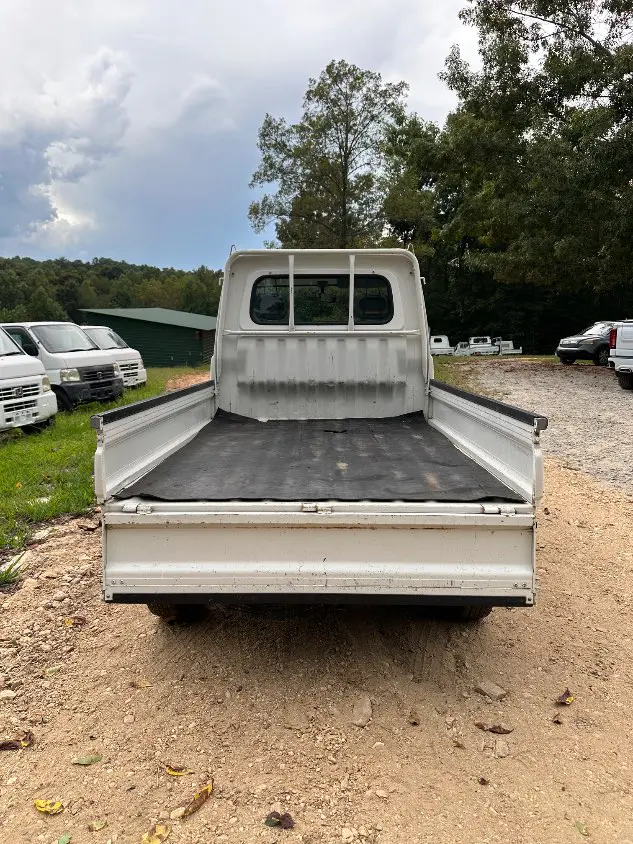 1999 Daihatsu Hijet 4WD, a white Kei Truck, for sale at Mayberry Mini Trucks in Mount Airy, NC (photo 11 of 20)