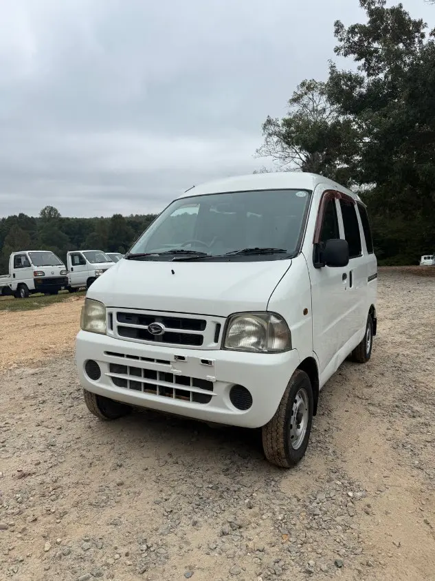 1999 Daihatsu Hijet 4WD, a white Kei Van, for sale at Mayberry Mini Trucks in Mount Airy, NC (photo 1 of 20)