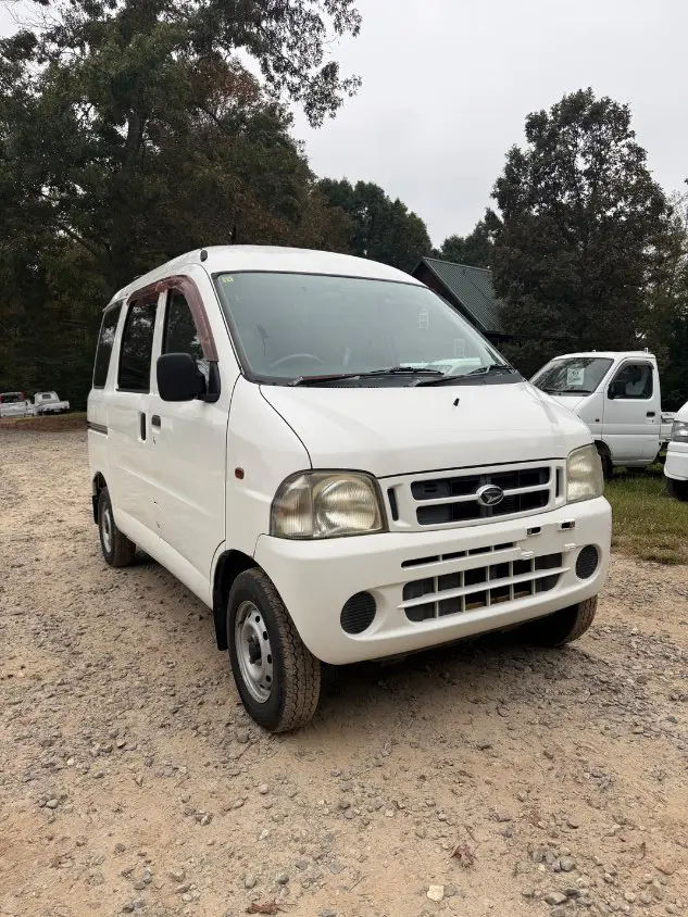 1999 Daihatsu Hijet 4WD, a white Kei Van, for sale at Mayberry Mini Trucks in Mount Airy, NC (photo 3 of 20)