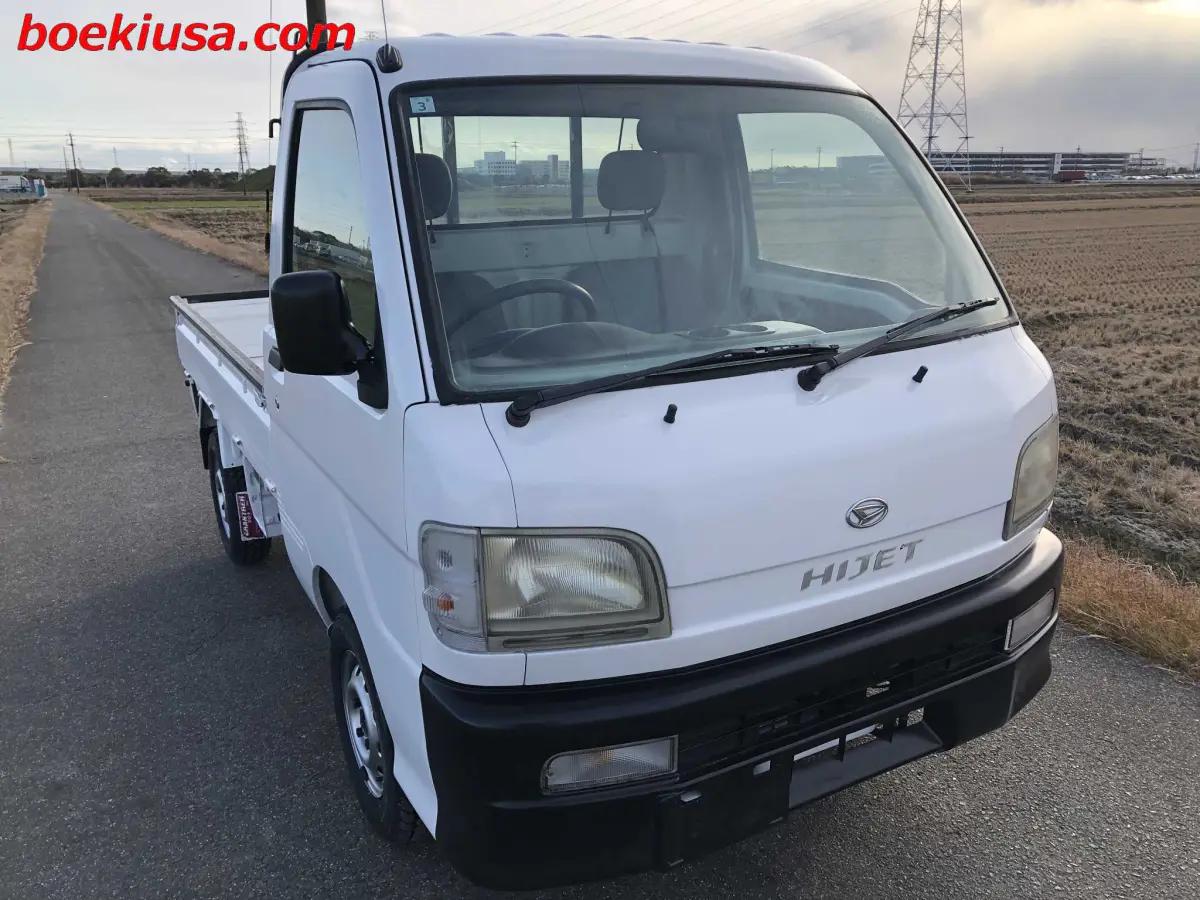 1999 Daihatsu Hijet 4x4, a white Kei Truck, for sale at Boeki USA in Paterson, NJ (photo 1 of 20)