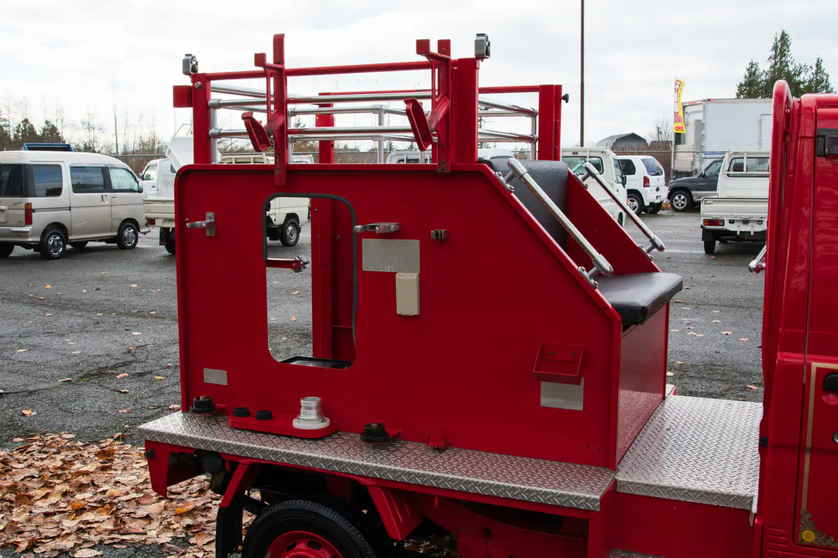 1999 Daihatsu Hijet Fire Truck, a Kei Truck, for sale at The Import Guys in Ferndale, WA (photo 10 of 15)