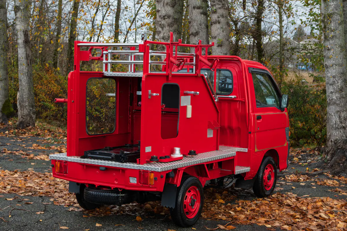 1999 Daihatsu Hijet Fire Truck, a Kei Truck, for sale at The Import Guys in Ferndale, WA (photo 6 of 15)