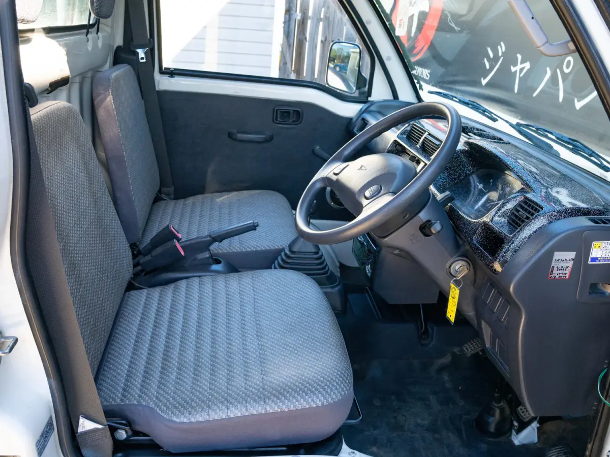 1999 Daihatsu Hijet, a white Kei Truck, for sale at Japan Direct Motors in Irmo, SC (photo 11 of 18)