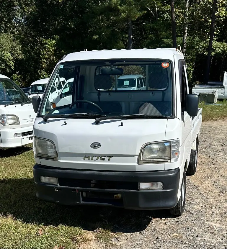 1999 Daihatsu Hijet, a white Kei Truck, for sale at Mayberry Mini Trucks in Mount Airy, NC (photo 3 of 18)