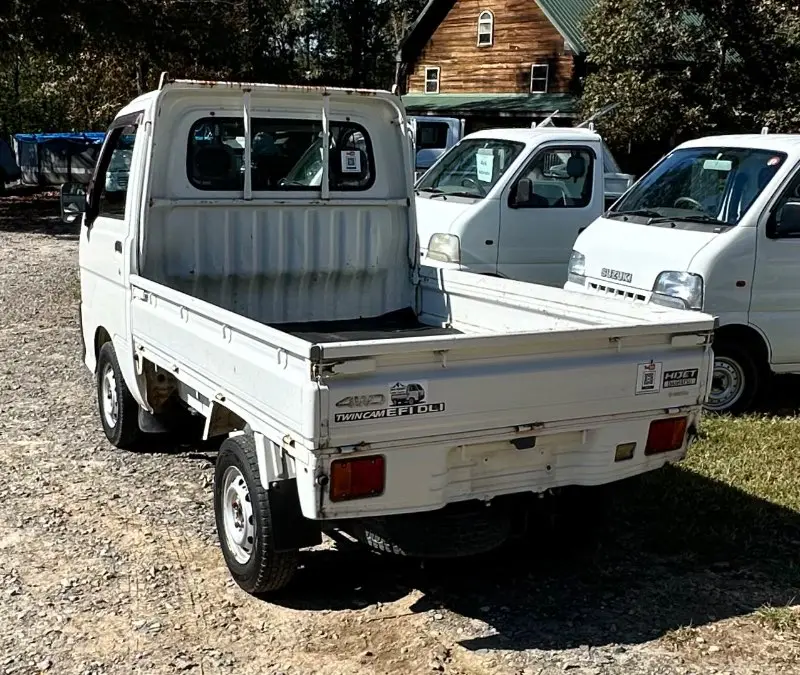 1999 Daihatsu Hijet, a white Kei Truck, for sale at Mayberry Mini Trucks in Mount Airy, NC (photo 9 of 18)