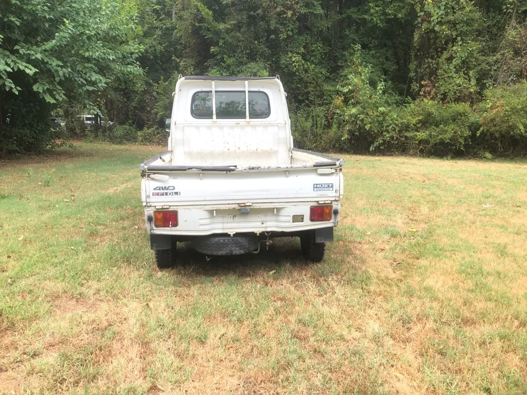1999 Daihatsu Hijet, a Kei Truck, for sale at Fun Karz in North Little Rock, AR (photo 4 of 8)