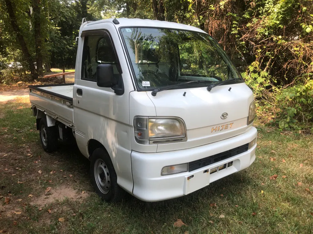 1999 Daihatsu Hijet, a Kei Truck, for sale at Fun Karz in North Little Rock, AR (photo 1 of 11)