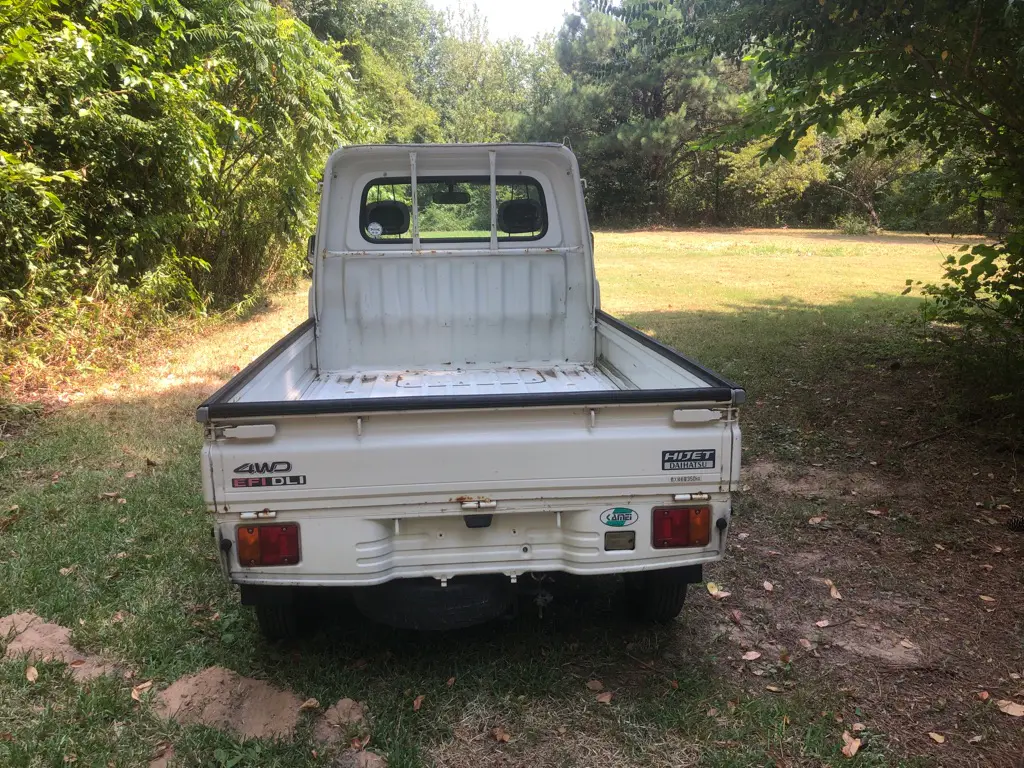 1999 Daihatsu Hijet, a Kei Truck, for sale at Fun Karz in North Little Rock, AR (photo 4 of 11)