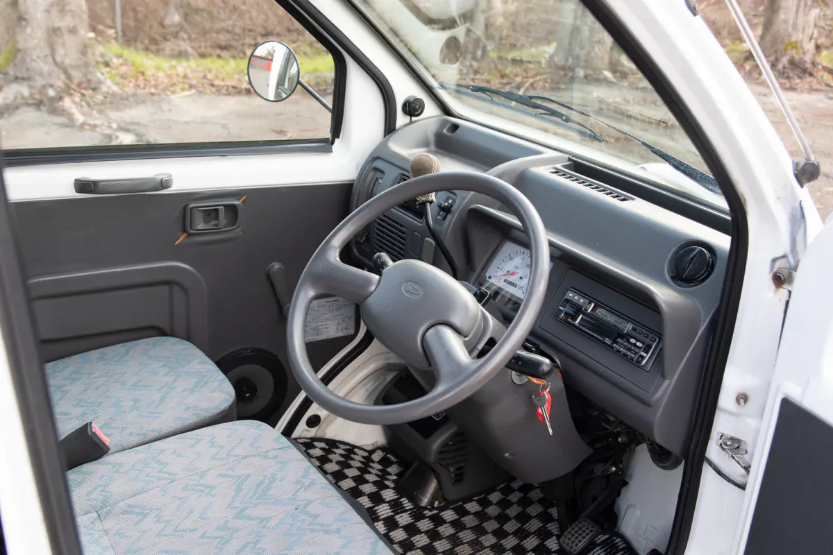 1999 Daihatsu Midget II, a Kei Truck, for sale at The Import Guys in Ferndale, WA (photo 10 of 15)