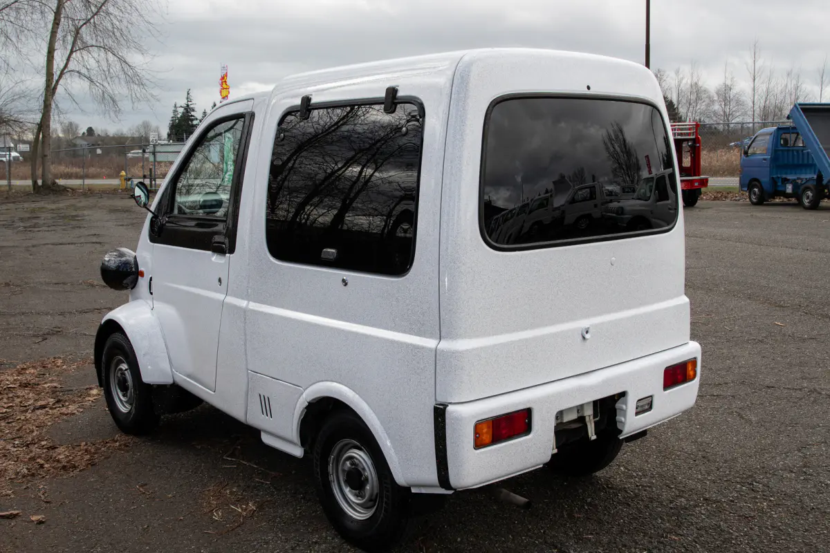 1999 Daihatsu Midget II, a Kei Truck, for sale at The Import Guys in Ferndale, WA (photo 15 of 15)