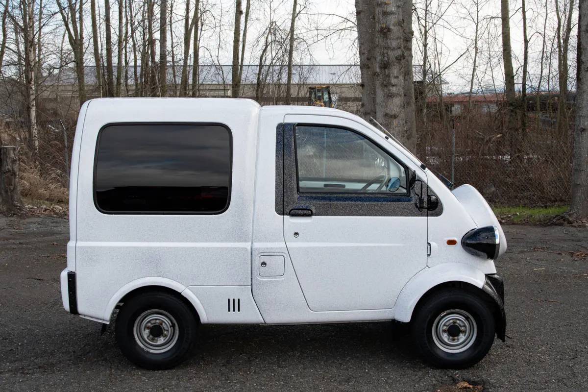 1999 Daihatsu Midget II, a Kei Truck, for sale at The Import Guys in Ferndale, WA (photo 8 of 15)