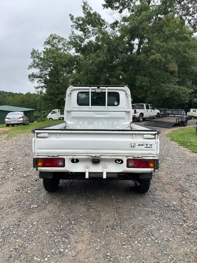 1999 Honda Acty 4WD, a white Kei Truck, for sale at Mayberry Mini Trucks in Mount Airy, NC (photo 11 of 20)