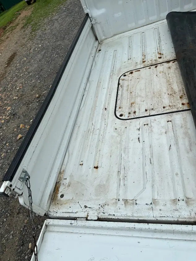 1999 Honda Acty 4WD, a white Kei Truck, for sale at Mayberry Mini Trucks in Mount Airy, NC (photo 14 of 20)