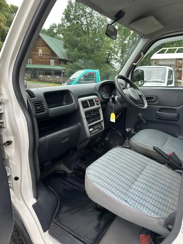 1999 Honda Acty 4WD, a white Kei Truck, for sale at Mayberry Mini Trucks in Mount Airy, NC (photo 18 of 20)