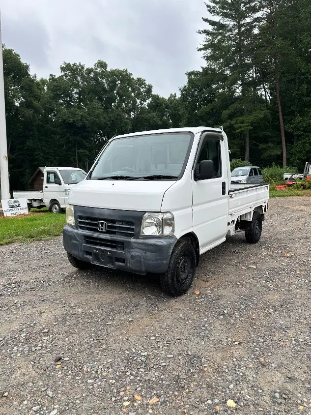 1999 Honda Acty 4WD, a white Kei Truck, for sale at Mayberry Mini Trucks in Mount Airy, NC (photo 6 of 20)