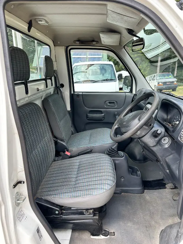 1999 Honda Acty 4WD, a white Kei Truck, for sale at Mayberry Mini Trucks in Mount Airy, NC (photo 10 of 15)