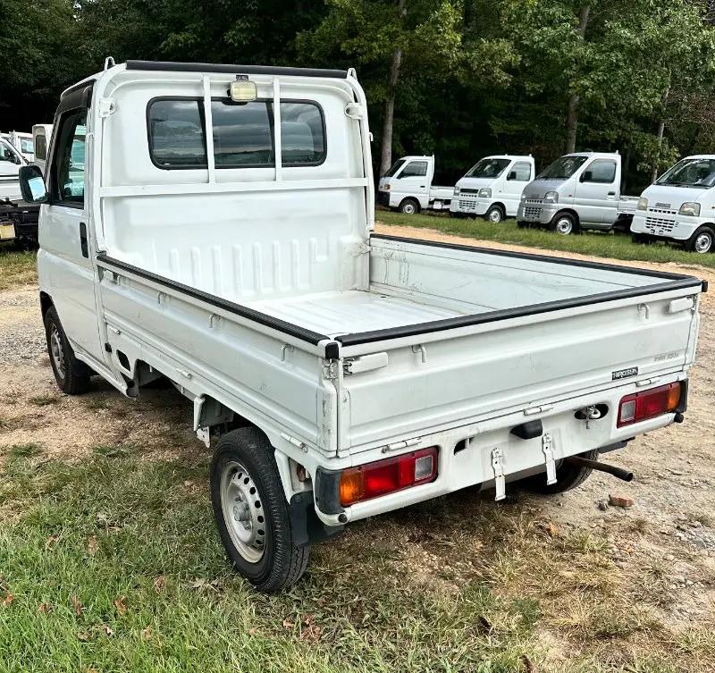 1999 Honda Acty 4WD, a white Kei Truck, for sale at Mayberry Mini Trucks in Mount Airy, NC (photo 8 of 15)