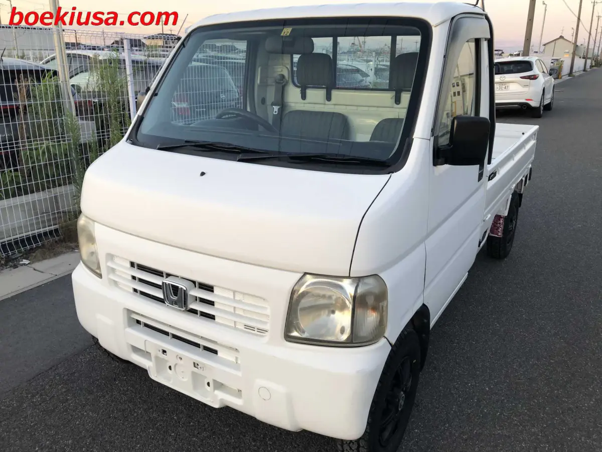 1999 Honda Acty 4x4, a white Kei Truck, for sale at Boeki USA in Paterson, NJ (photo 2 of 20)