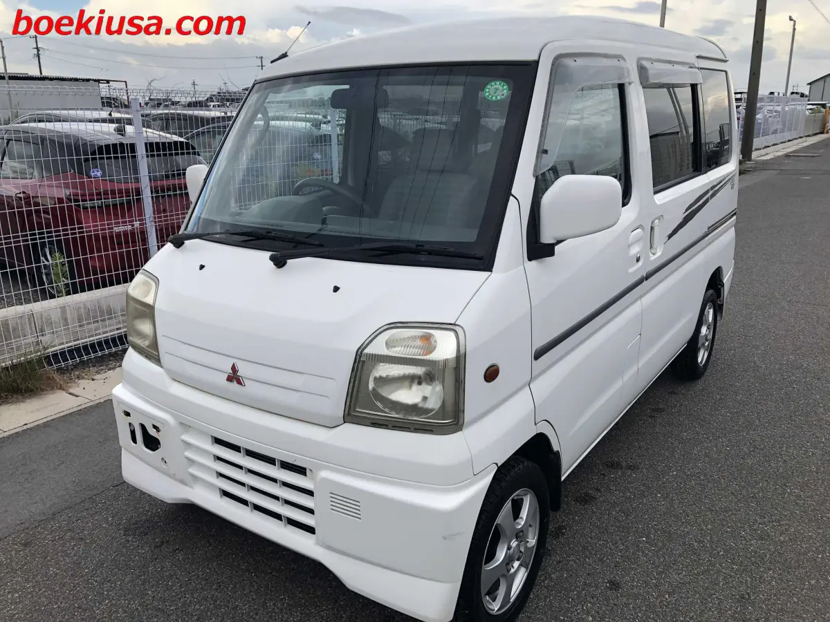 1999 Mitsubishi Minicab Van, a white Kei Van, for sale at Boeki USA in Paterson, NJ (photo 2 of 20)