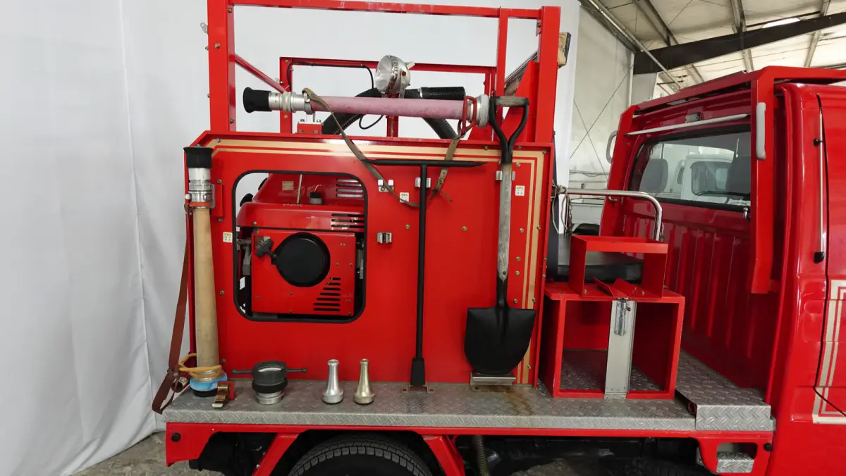 1999 Subaru Sambar Kei Fire Truck, a Kei Truck, for sale at JDM Drive in San Antonio, TX (photo 16 of 23)