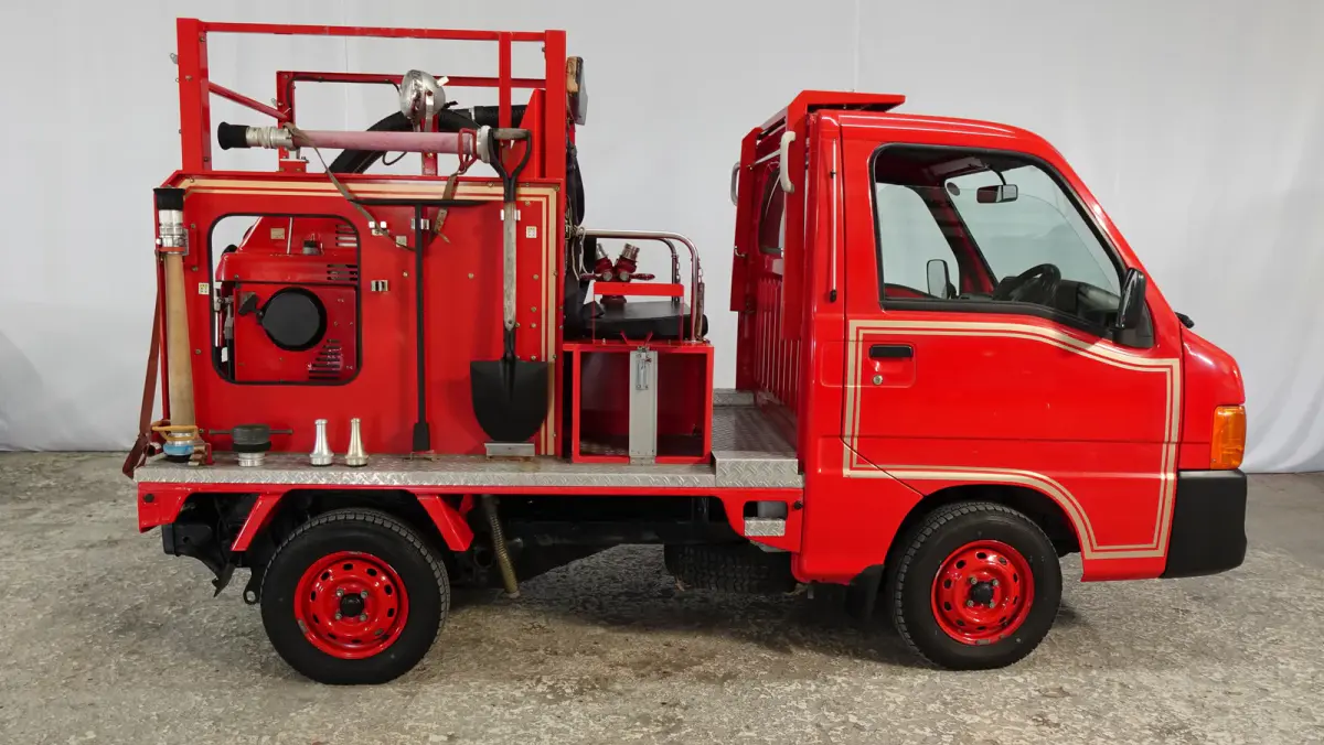 1999 Subaru Sambar Kei Fire Truck, a Kei Truck, for sale at JDM Drive in San Antonio, TX (photo 5 of 23)