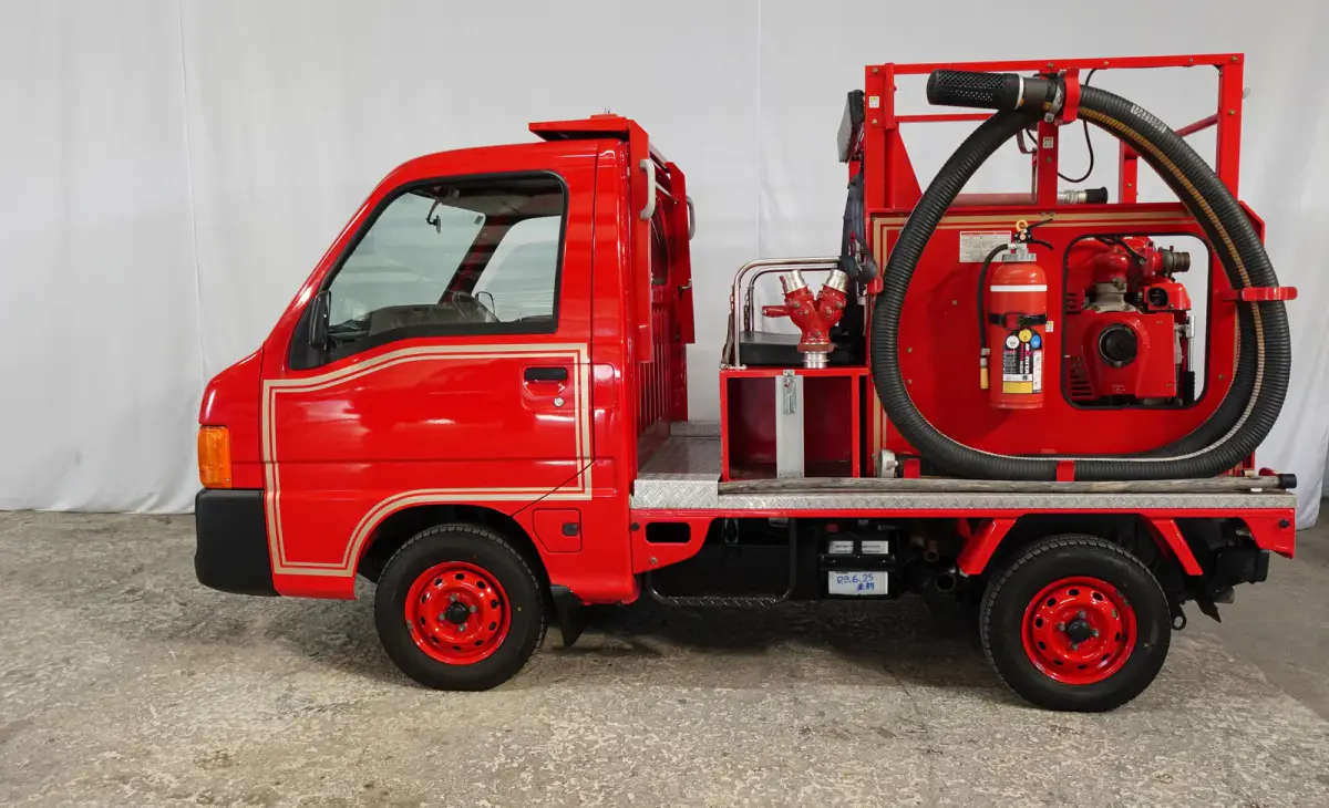 1999 Subaru Sambar Kei Fire Truck, a Kei Truck, for sale at JDM Drive in San Antonio, TX (photo 6 of 23)