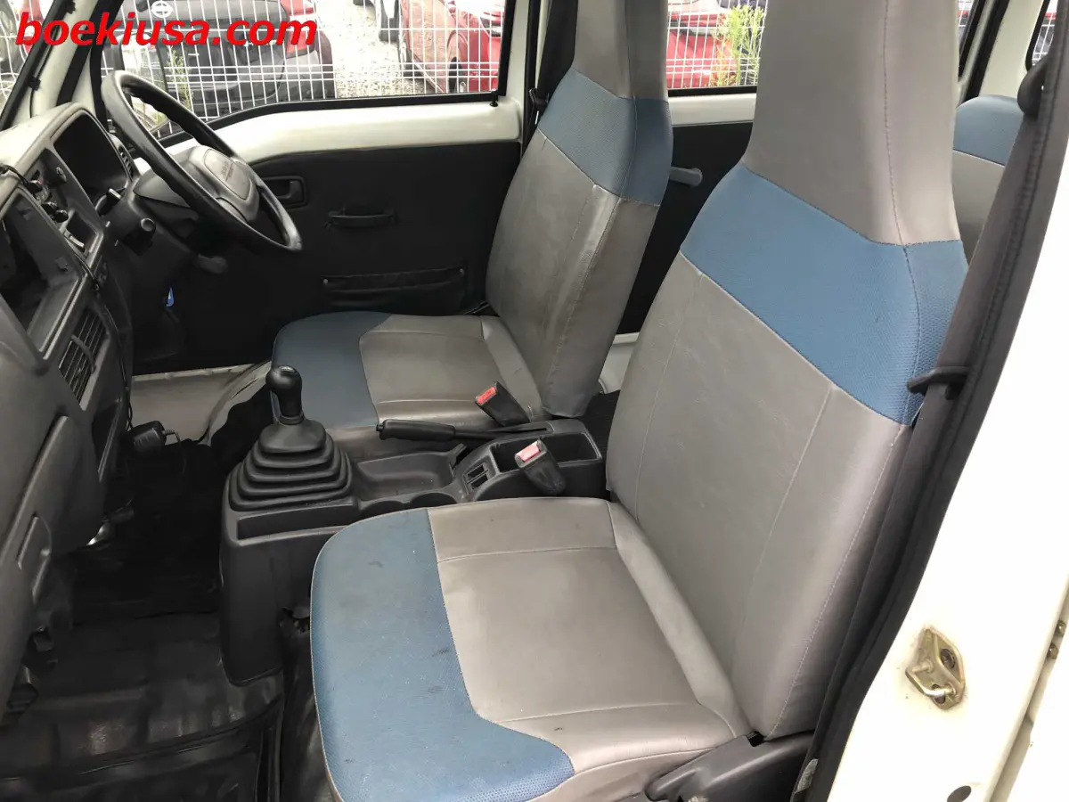 1999 Subaru Sambar Van, a white Kei Van, for sale at Boeki USA in Paterson, NJ (photo 11 of 20)