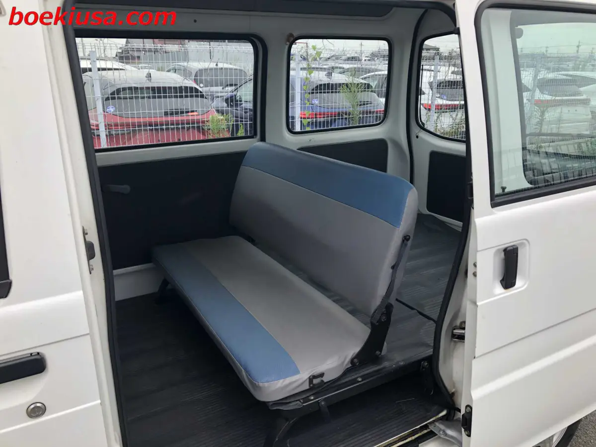 1999 Subaru Sambar Van, a white Kei Van, for sale at Boeki USA in Paterson, NJ (photo 8 of 20)