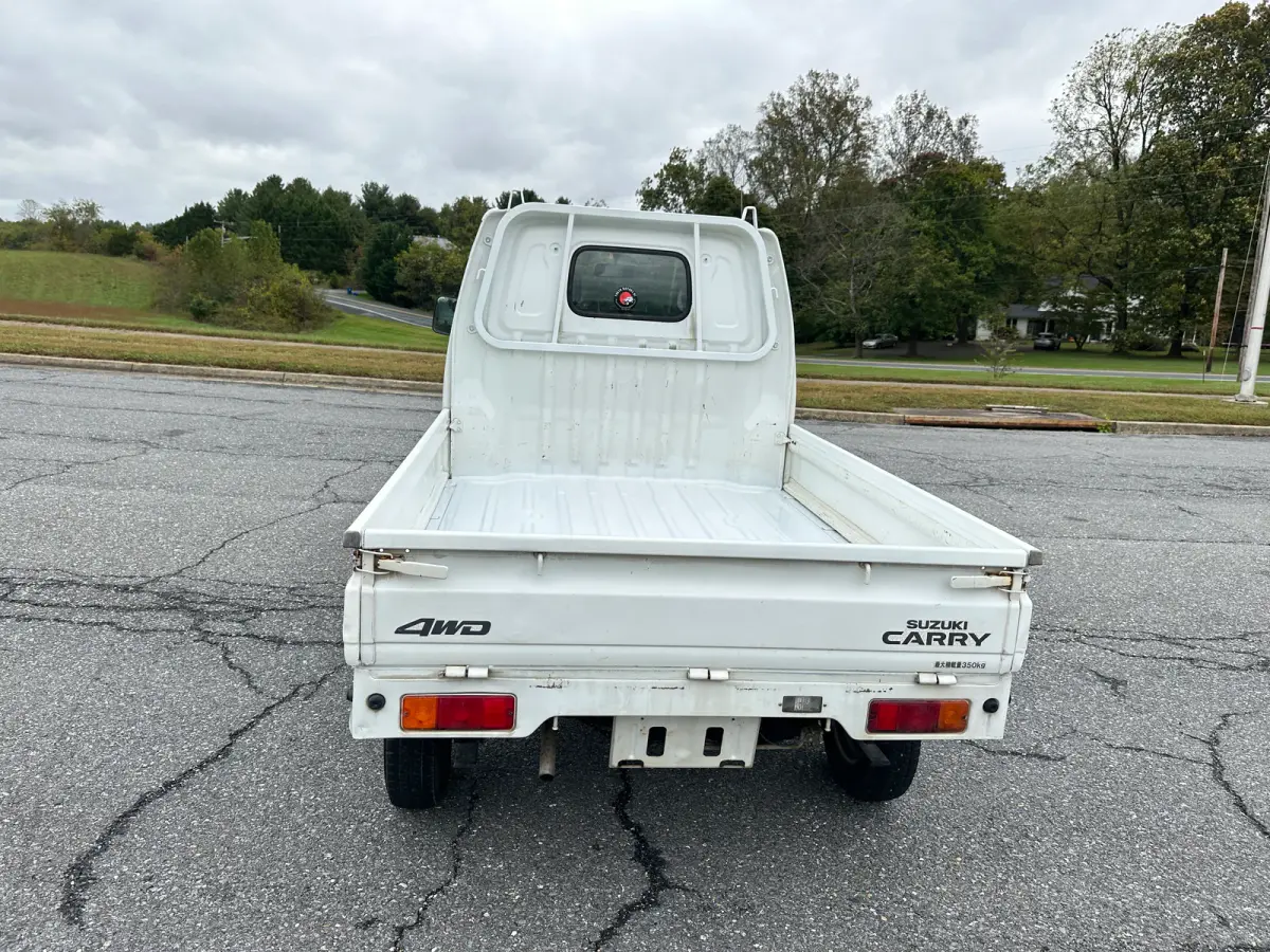 1999 Suzuki Carry 4WD, a Kei Truck, for sale at Tokyo Motors DC in Boyds, MD (photo 5 of 15)