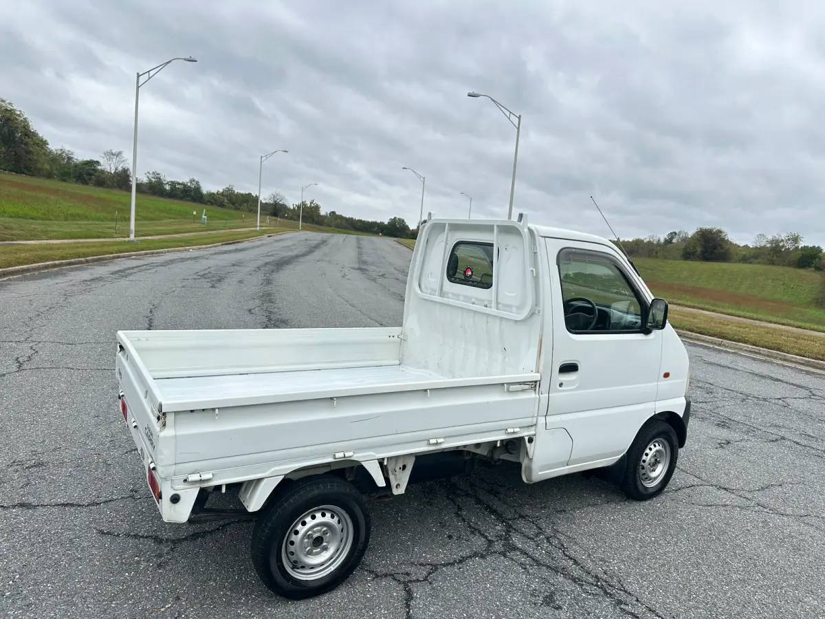 1999 Suzuki Carry 4WD, a Kei Truck, for sale at Tokyo Motors DC in Boyds, MD (photo 6 of 15)