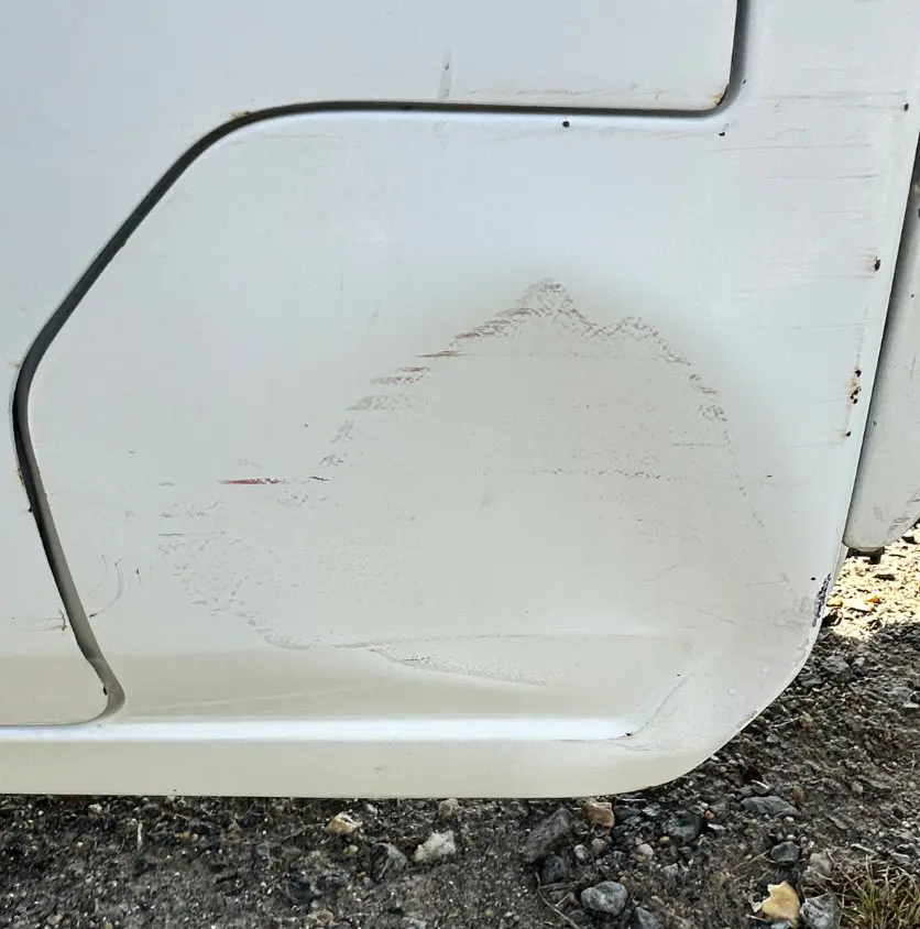 1999 Suzuki Carry 4WD, a white Kei Truck, for sale at Mayberry Mini Trucks in Mount Airy, NC (photo 16 of 18)